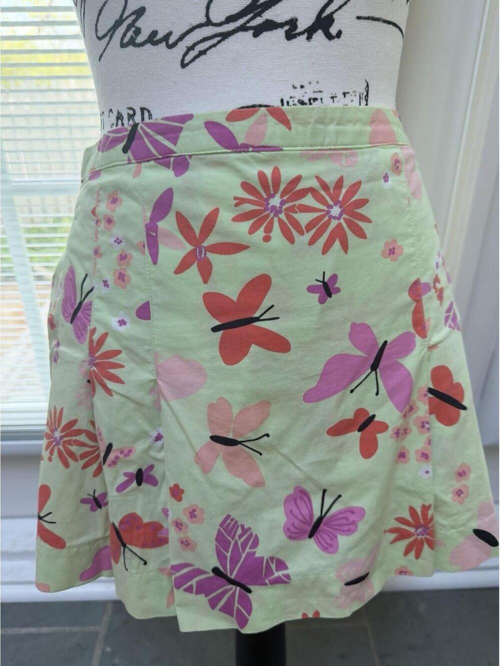 Lilly Pulitzer White Label Butterfly Skort Size 2. EUC